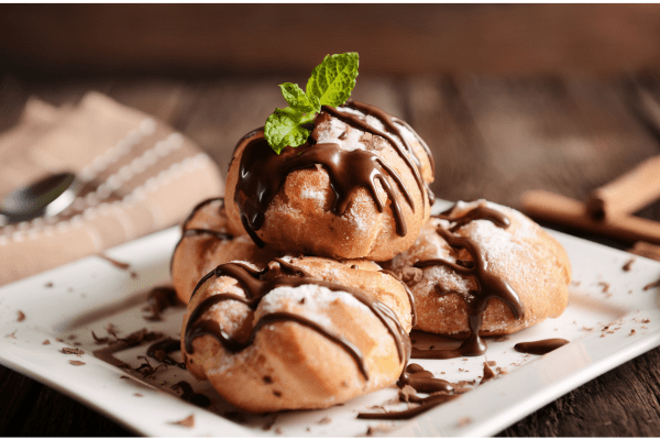 profiteroles au chocolat