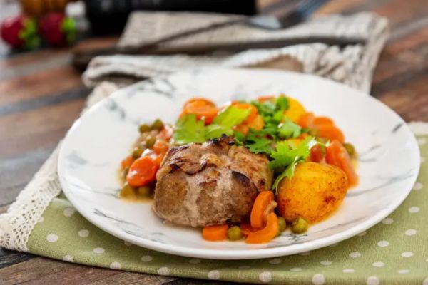 Comment préparer le poulet avec des carottes Vichy